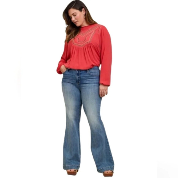 Torrid Women's Washable Crinkle Gauze Relaxed Embroidered Blouse Size 1 1X - Picture 1 of 12